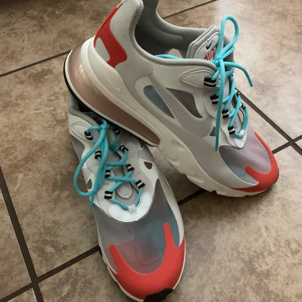 Nike Air Max 270 React